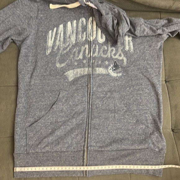 Vancouver Canucks Soft Grey Hoodie - Touch by Alyssa Milano - Picture 14 of 15